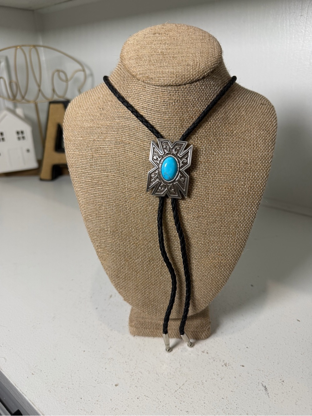 Southwestern Turquoise Bolo Tie Unisex Western Cowboy Necklace 18 Inch